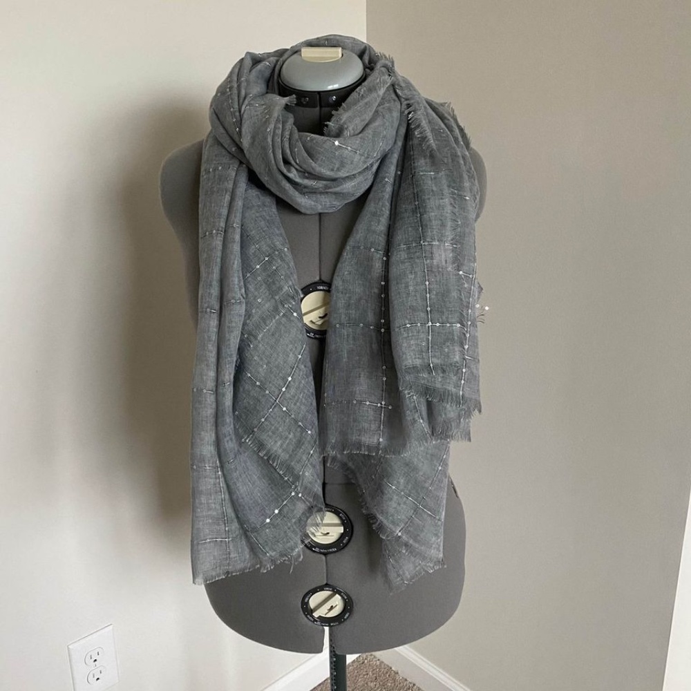 Tilo Twilight Scarf w/silver sequins ￼